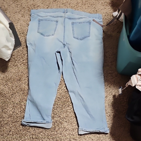Light Blue Women's Jeans Plus Size 22w - Picture 3 of 3